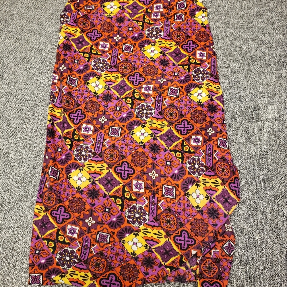 Lularoe TC Leggings size 12-18